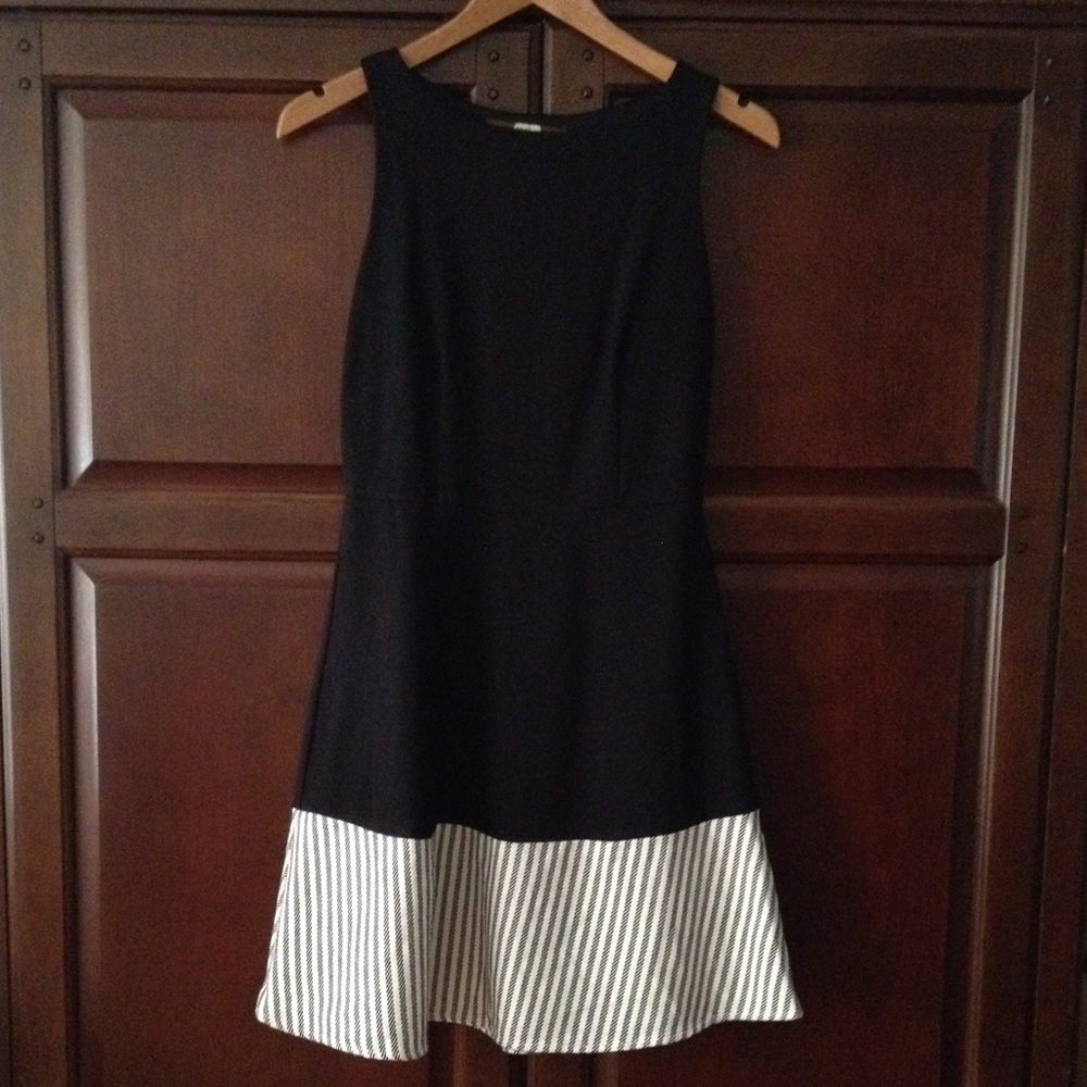Eva Franco (Anthropologie) Size 4 Black Dress